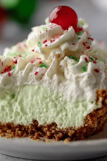 No Bake Grinch Pie