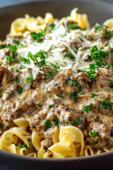 Easy Slow Cooker Ground Beef Stroganoff