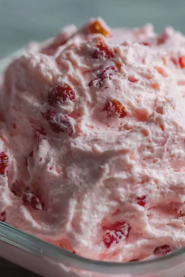 4-Ingredient Frozen Strawberry Fluff