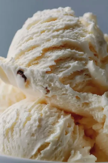 Homemade Vanilla Ice Cream