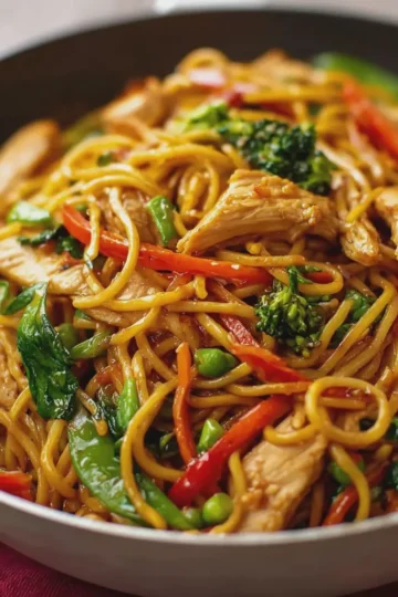 Easy Chicken Lo Mein at Home