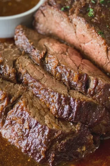 Oven Baked 3-Ingredient Au Jus Roast Beef